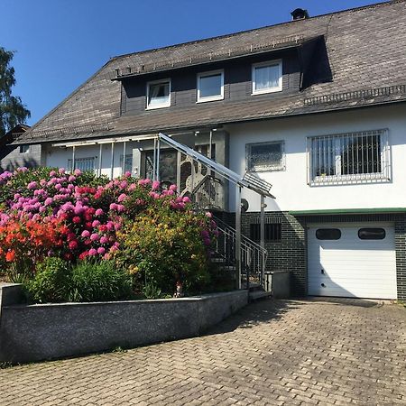 Moderne, Herzliche Und Grosse Ferienwohnung Mitten Im Naturpark Grebenhain 外观 照片